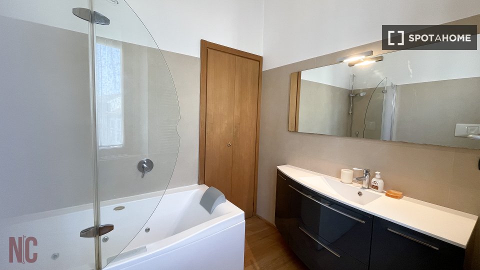 Apartment Milan, 1 bed, 80m² — photo 42
