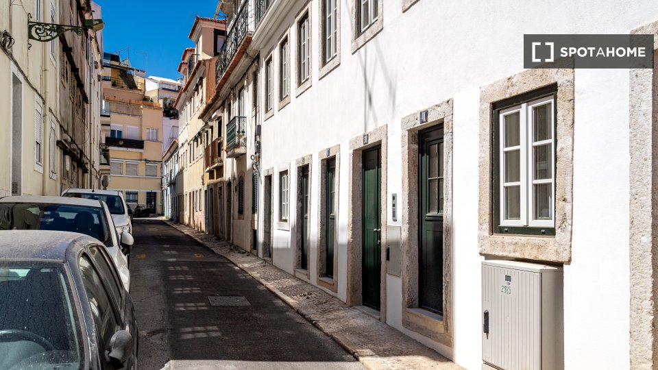 Apartment mono Lisbon — photo 9