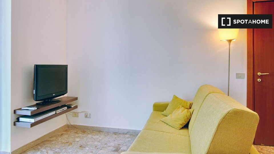 Apartment Milan, 1 bed — photo 6