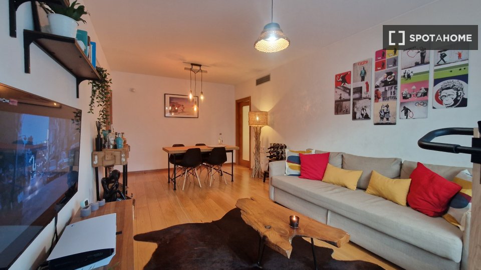 Apartment Lisbon, 1 bed, 75m² — photo 10