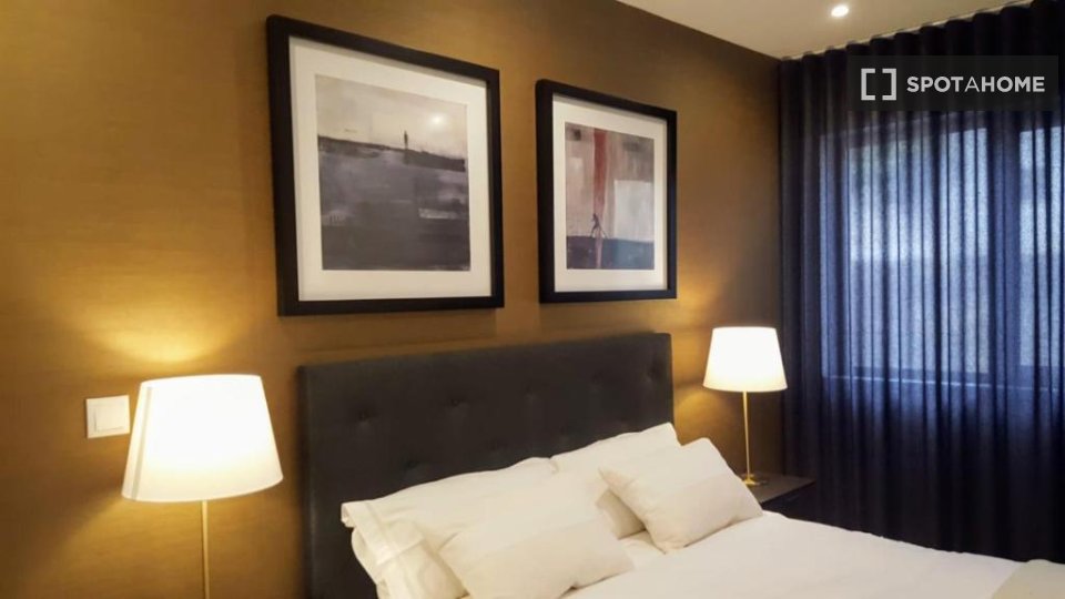 Apartment Lisbon, 2 beds — photo 10