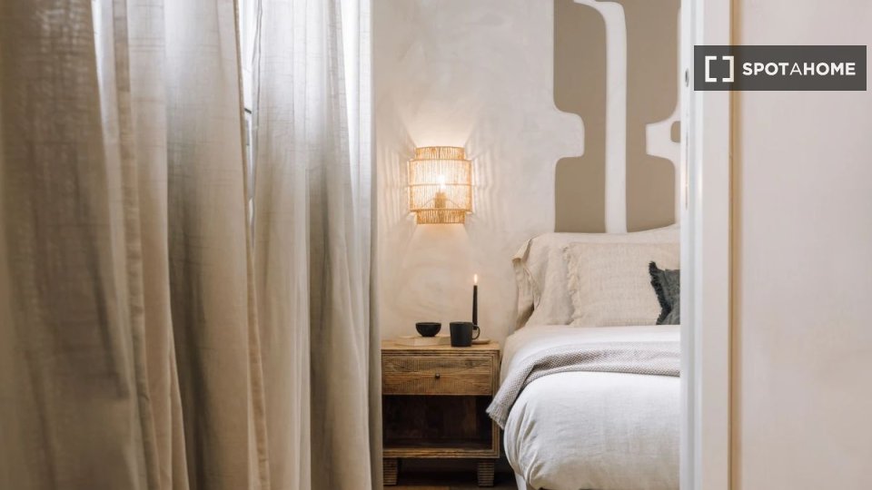 Apartment Lisbon, 2 beds — photo 15