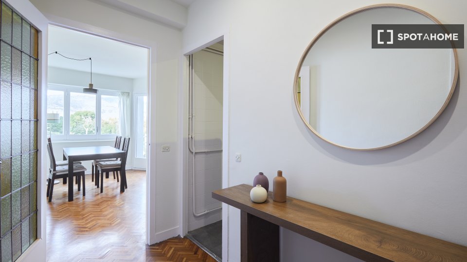 Apartment Barcelona, 3 beds, 82m² — photo 27