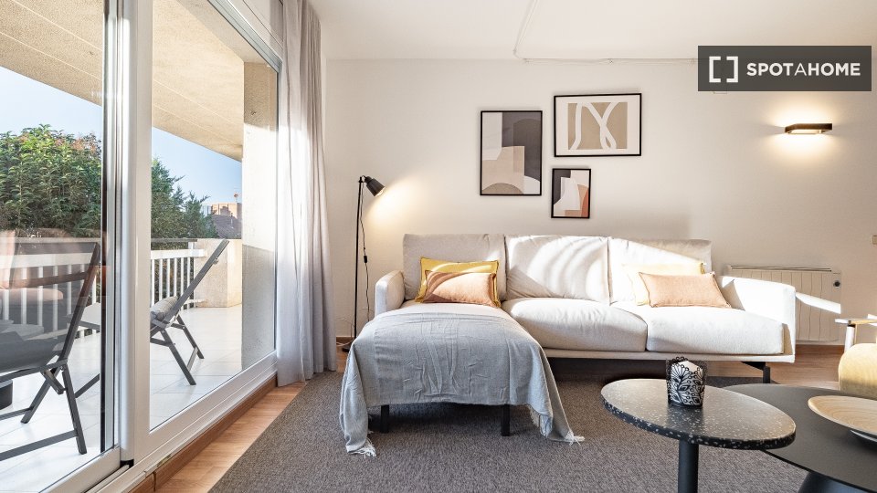 Double room Barcelona, 4 beds, 120m² — photo 18