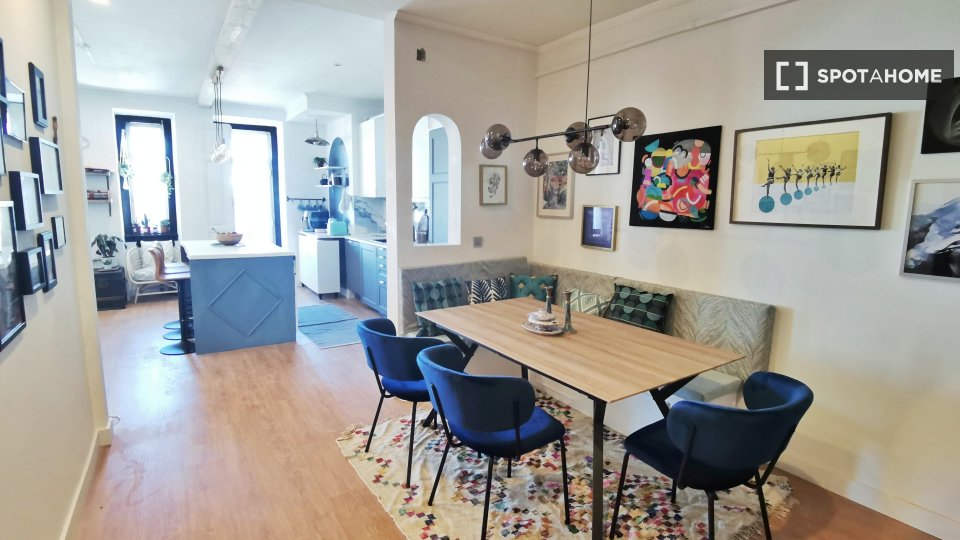 Apartment Lisbon, 3 beds, 110m² — photo 18