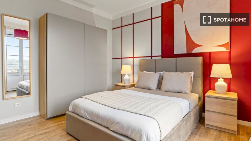 Double room Lisbon, 4 beds — photo 11