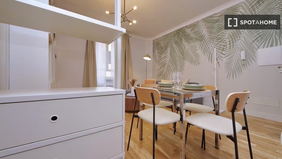 Apartment Rome, 1 bed — photo 14