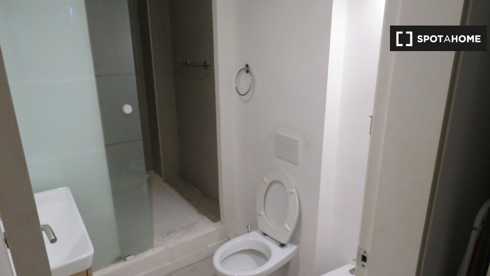 Apartment Barcelona, 2 beds, 75m² — photo 8