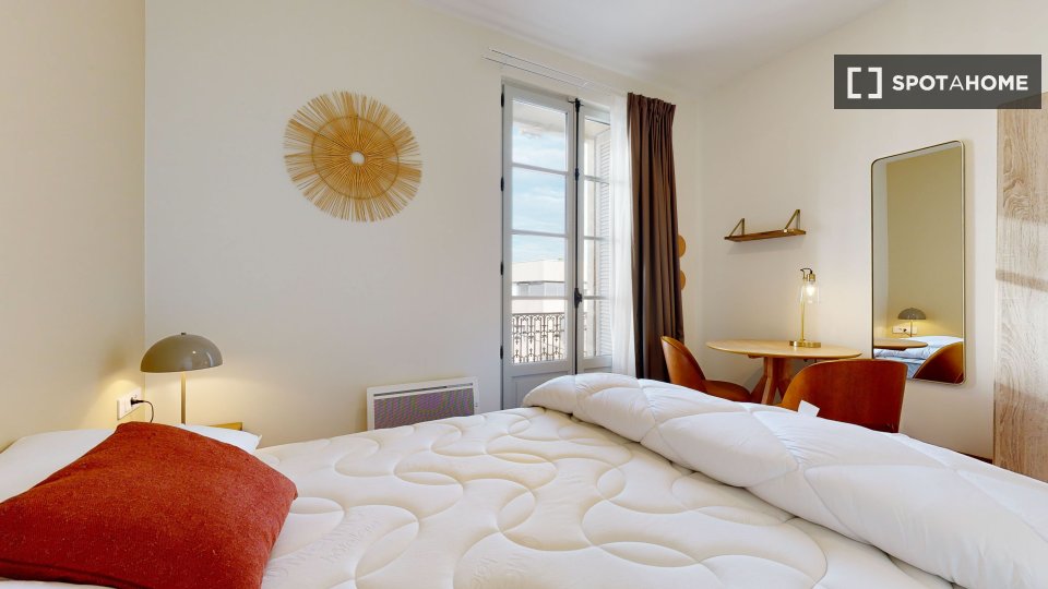 Double room Montpellier, 19 beds — photo 12