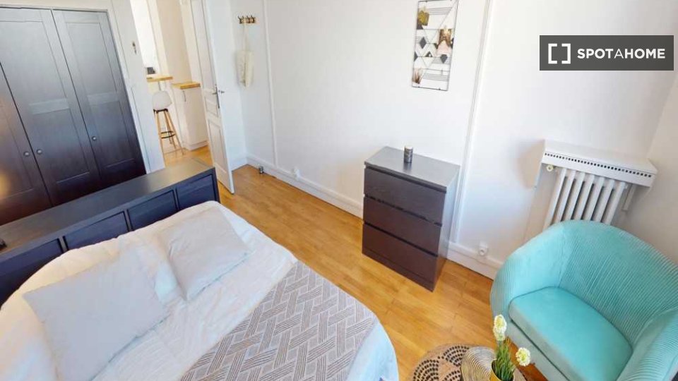 Double room Paris, 5 beds, 100m² — photo 18