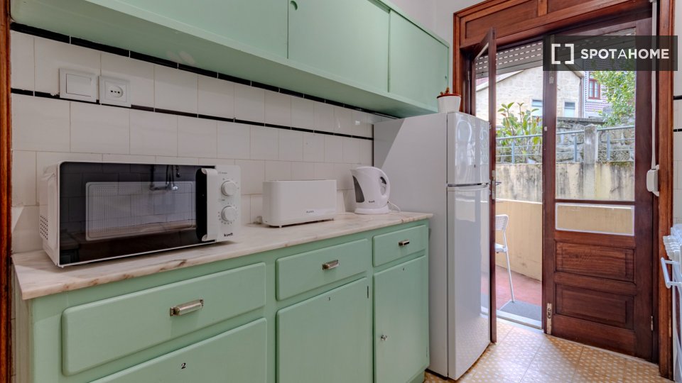 Double room Porto, 4 beds, 160m² — photo 12