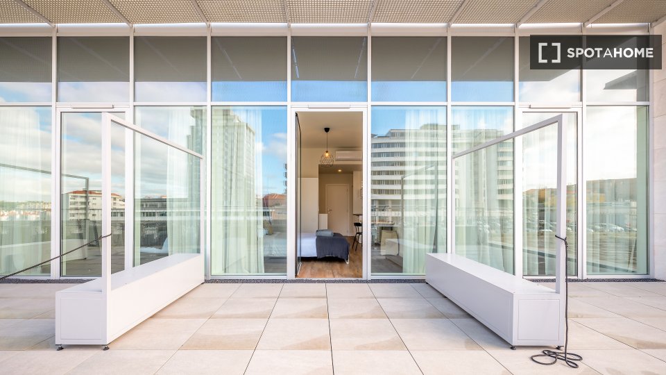 Apartment mono Lisbon, 19m² — photo 16