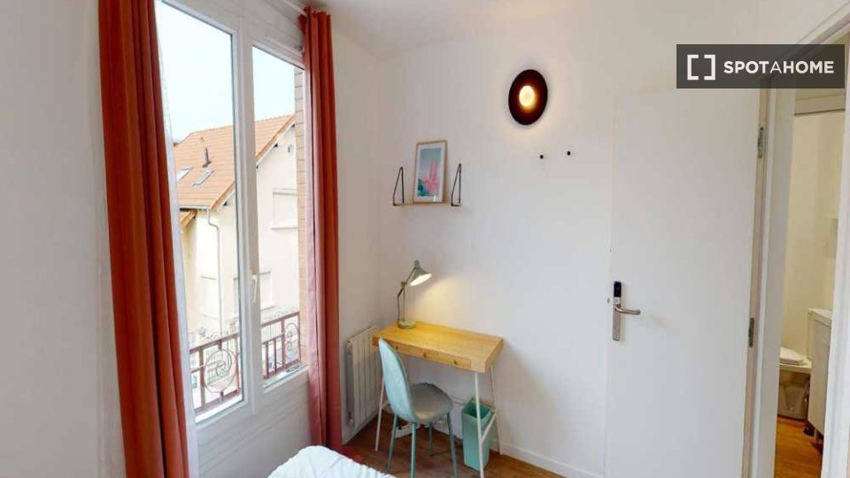 Double room Paris, 11 beds, 190m² — photo 26