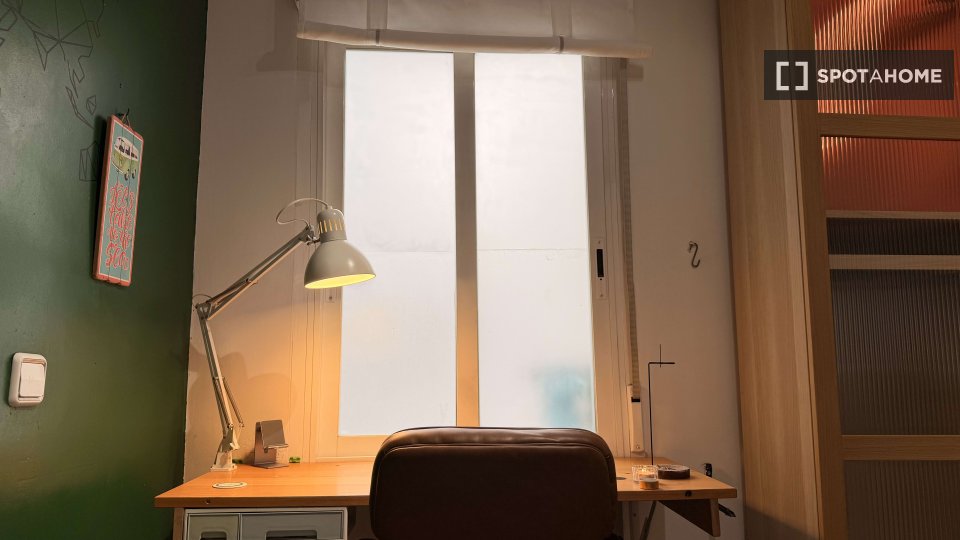 Room 4 guests, with wifi