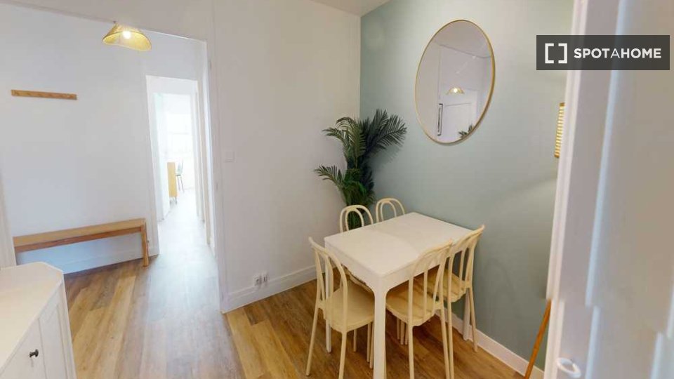 Double room Paris, 5 beds, 100m² — photo 18