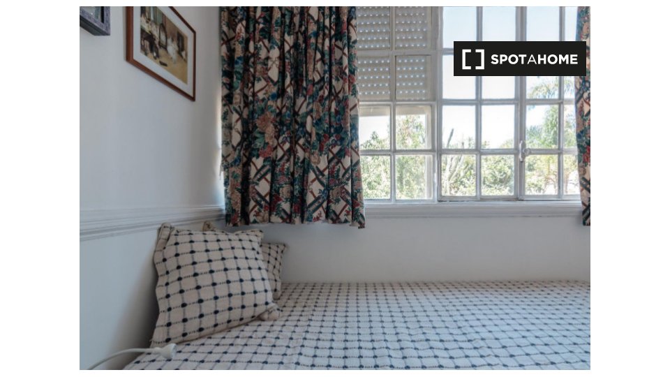 Double room Lisbon, 6 beds — photo 6