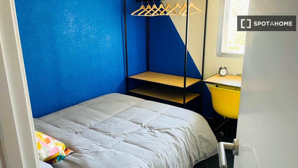 Double room Madrid, 6 beds — photo 6