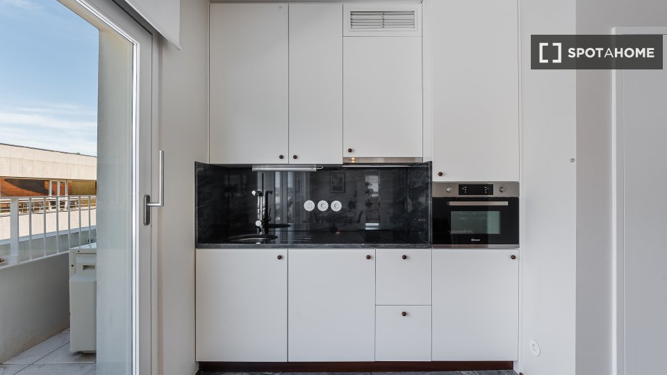 Apartment mono Porto, 60m² — photo 2