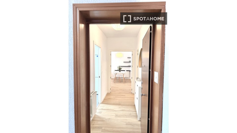 Apartment Madrid, 3 beds, 99m² — photo 16