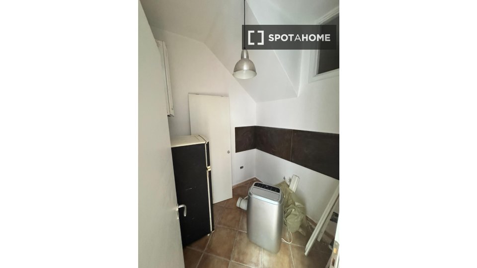Apartment mono Naples — photo 4