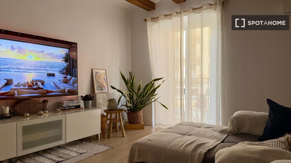 Apartment Barcelona, 1 bed, 98m² — photo 8
