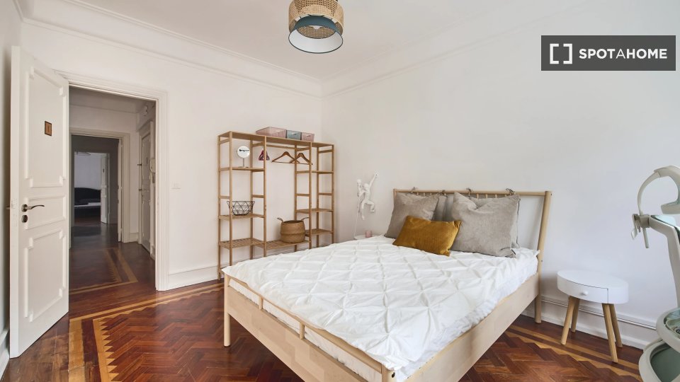 Double room Lisbon, 7 beds — photo 12