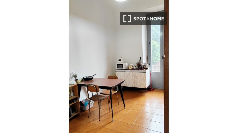 Double room Milan, 2 beds, 80m² — photo 10