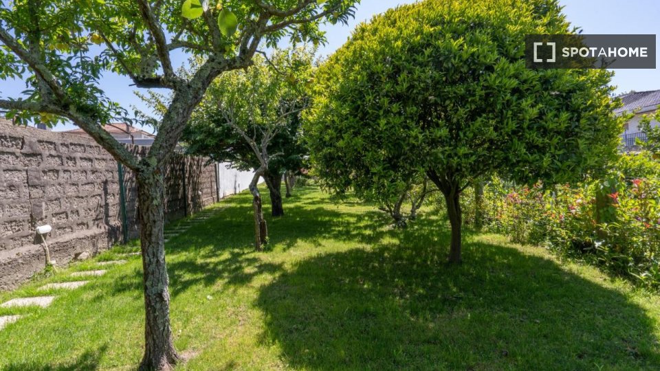 Apartment Porto, 3 beds, 130m² — photo 12