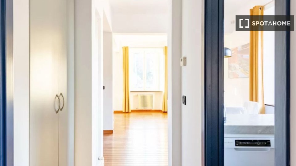 Apartment Genoa, 2 beds — photo 11