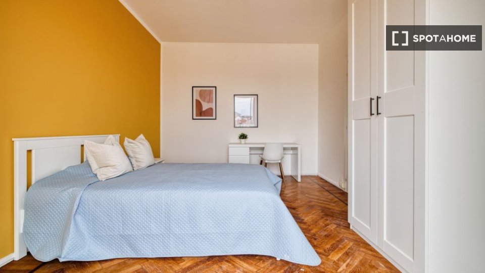 Double room Milan, 2 beds — photo 17