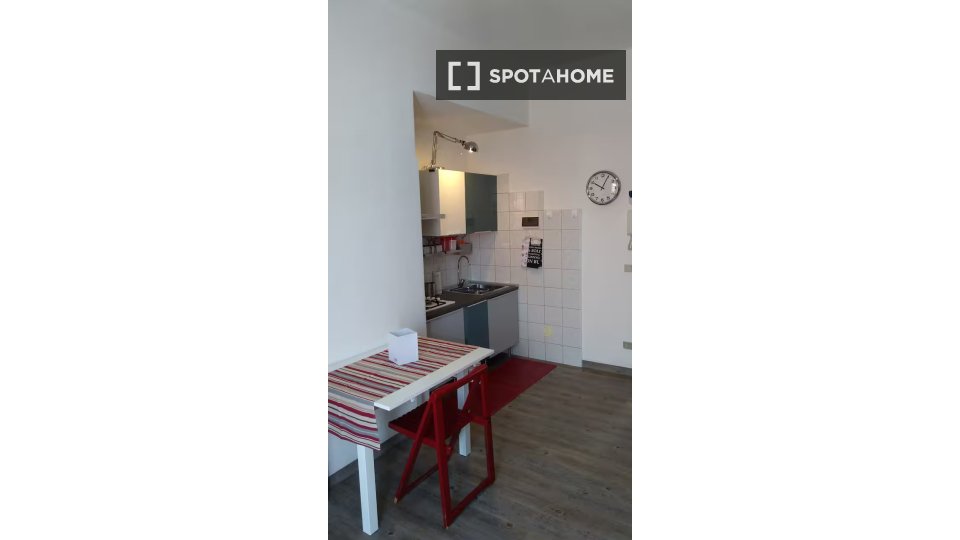 Apartment mono Milan — photo 1