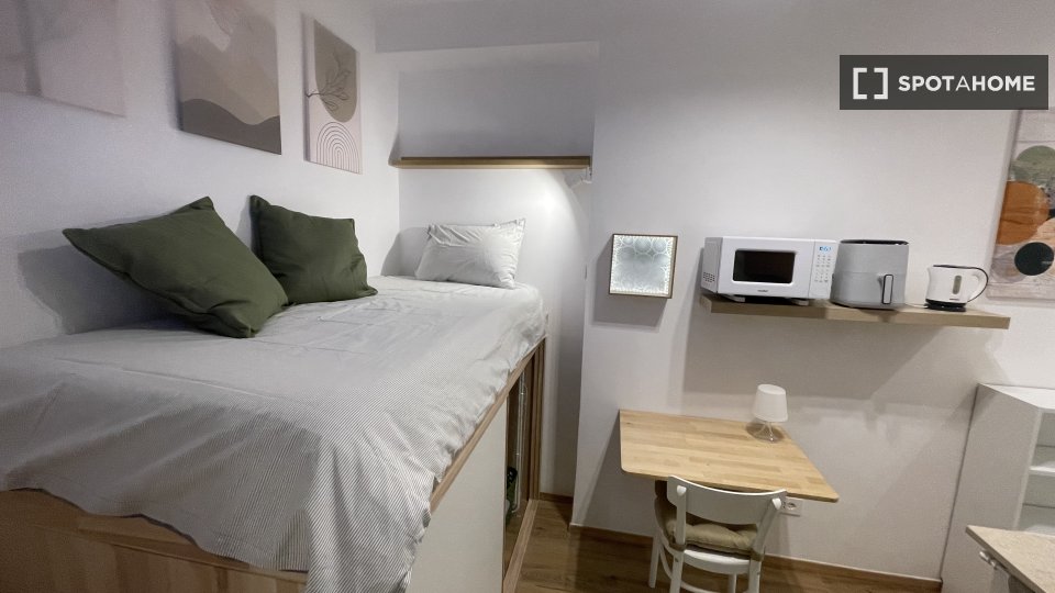 Apartment mono Rome, 16m² — photo 10