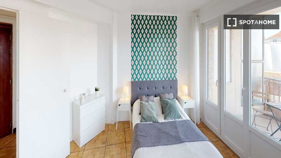 Double room Montpellier, 4 beds, 80m² — photo 14