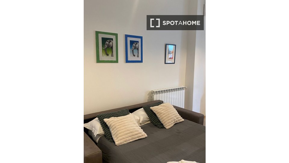Apartment Rome, 1 bed, 65m² — photo 11