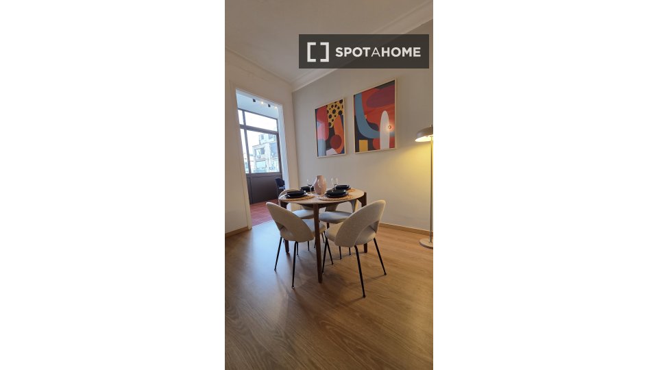 Apartment Barcelona, 3 beds, 70m² — photo 7