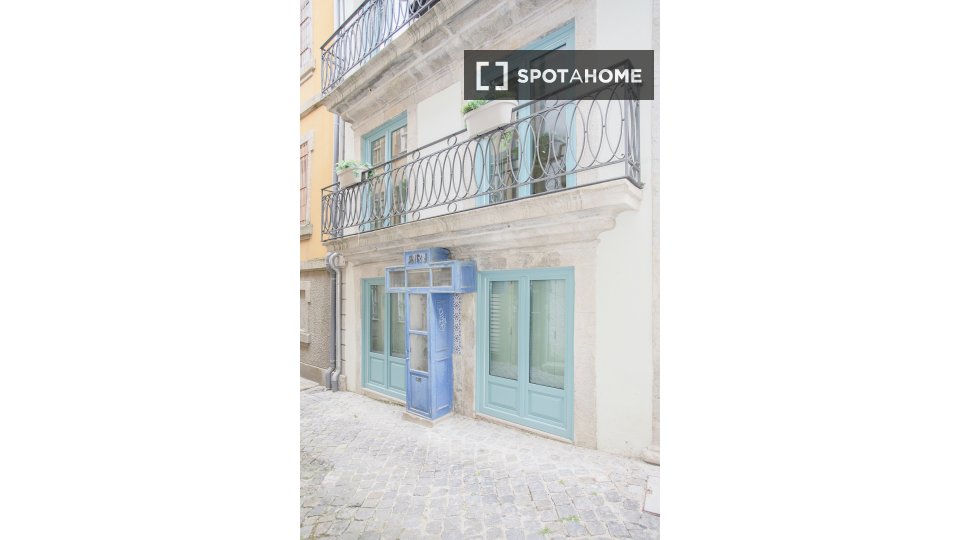 Apartment Porto, 1 bed, 57m² — photo 9
