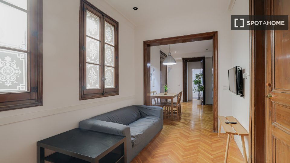 Double room Barcelona, 13 beds, 400m² — photo 5