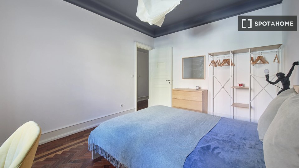 Double room Lisbon, 7 beds — photo 5