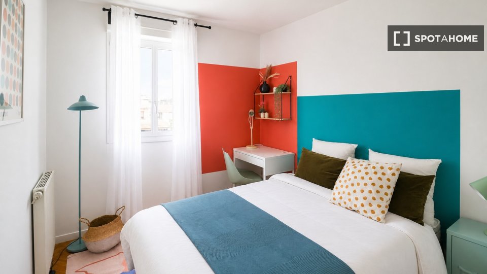 Chambre double Paris, 4 chambres — photo 20