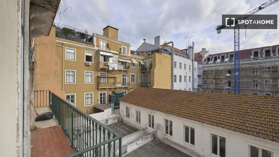 Double room Lisbon, 9 beds — photo 14