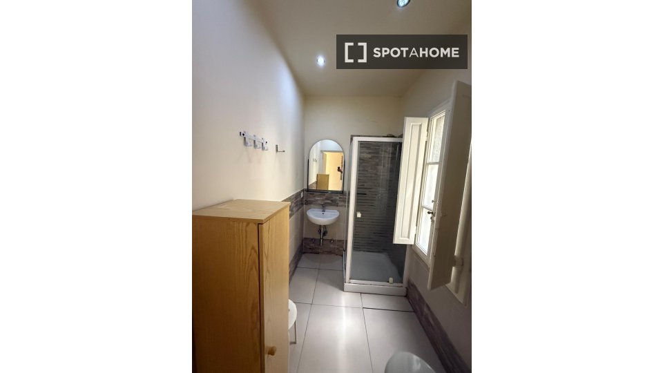 Apartment Florence, 4 beds, 130m² — photo 2