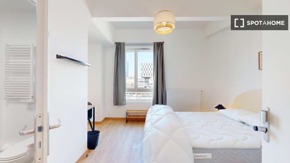 Double room Paris, 7 beds — photo 2