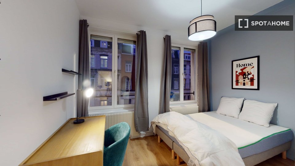 Double room Lille, 18 beds — photo 26