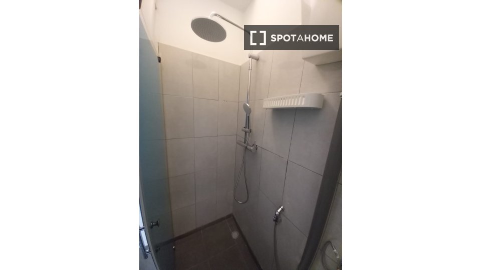 Apartment mono Lisbon — photo 4