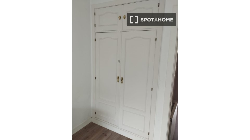 Double room Madrid, 15 beds — photo 1