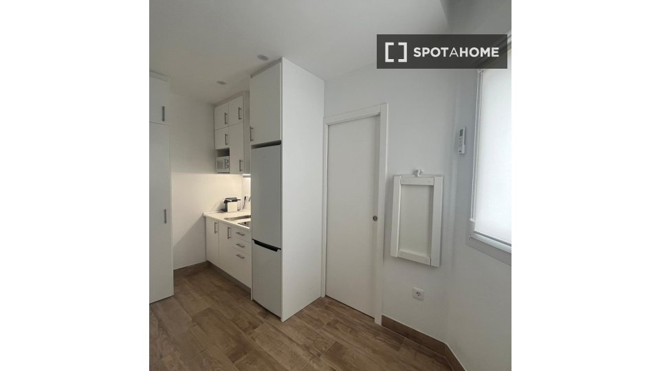 Apartment mono Seville, 20m² — photo 16
