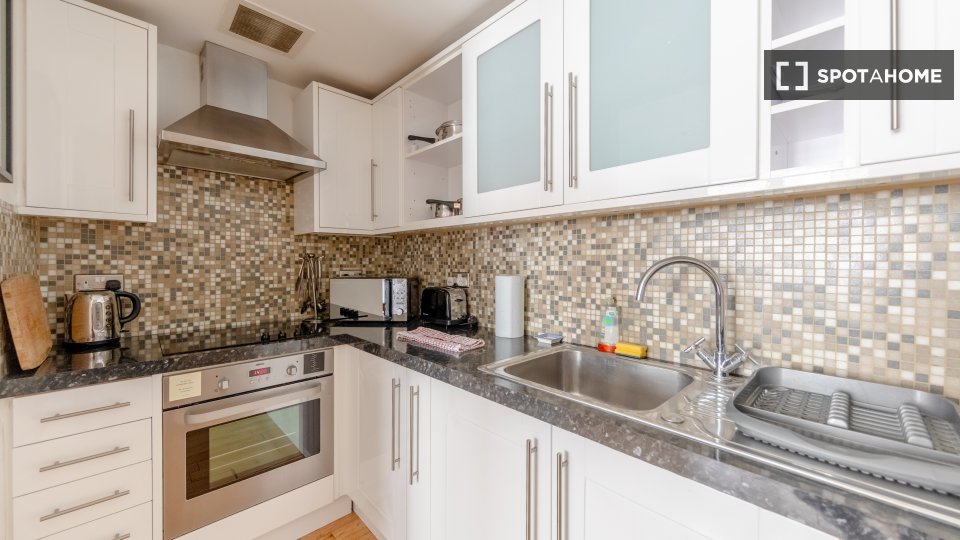Apartment London, 1 bed, 44m² — photo 15