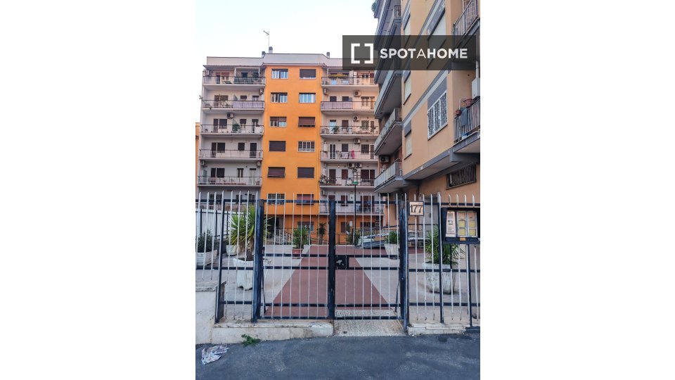 Apartment Rome, 1 bed, 42m² — photo 18