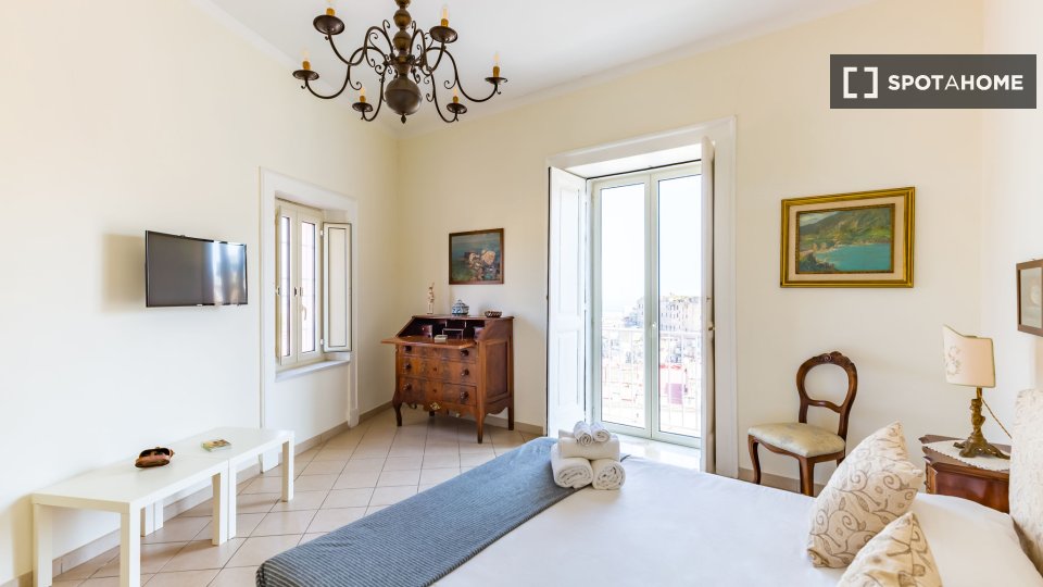 Apartment Naples, 1 bed, 45m² — photo 19
