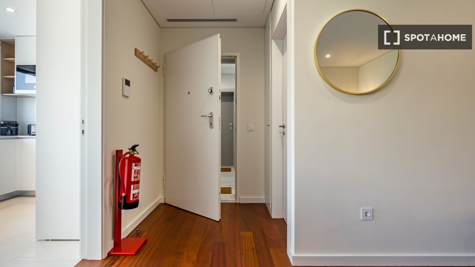 Apartment Porto, 2 beds, 85m² — photo 12